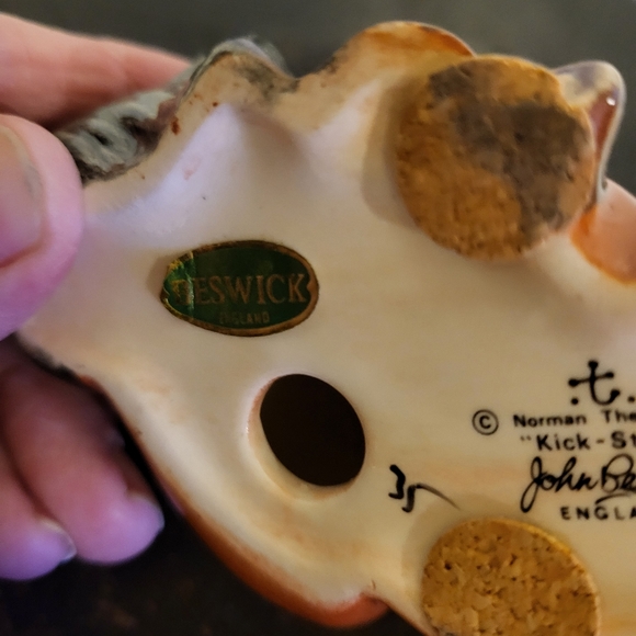 John Beswick England Porcelain "Kick-Start" 1982 Horse Figurine - Picture 8 of 10